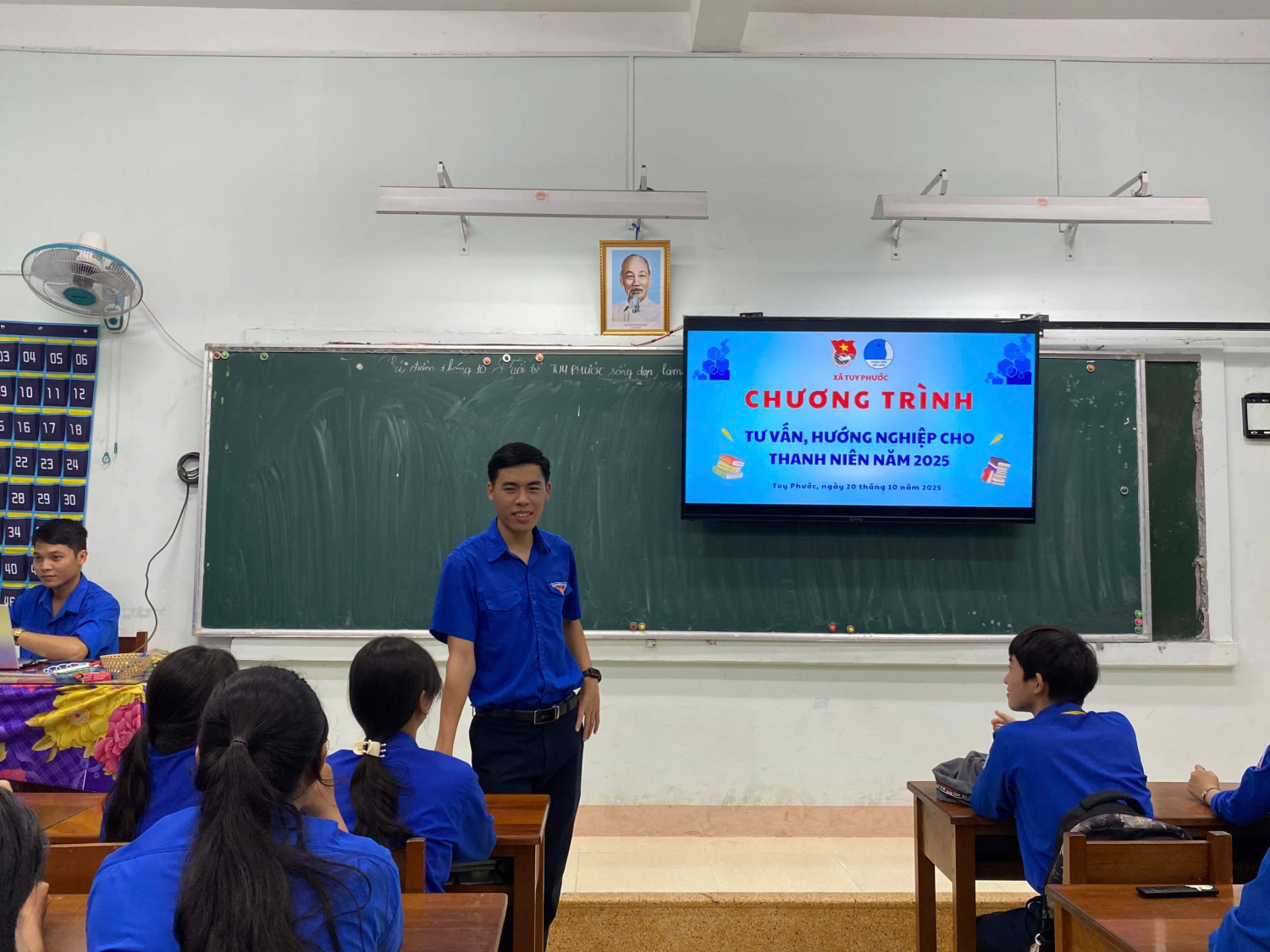 TUY PHƯỚC: TƯ VẤN HƯỚNG NGHIỆP CHO HỌC SINH