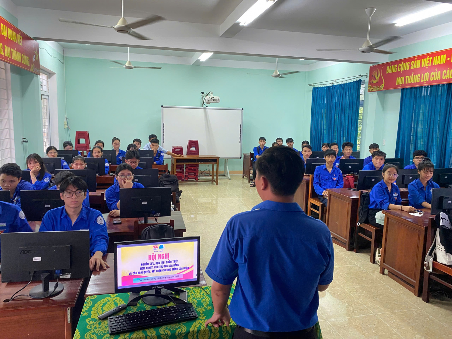 ĐOÀN XÃ TUY PHƯỚC TỔ CHỨC HỘI NGHỊ NGHIÊN CỨU, HỌC TẬP, QUÁN TRIỆT NGHỊ QUYẾT, CHỦ TRƯƠNG CỦA ĐẢNG VÀ CÁC NGHỊ QUYẾT, KẾT LUẬN, CHƯƠNG TRÌNH CỦA ĐOÀN